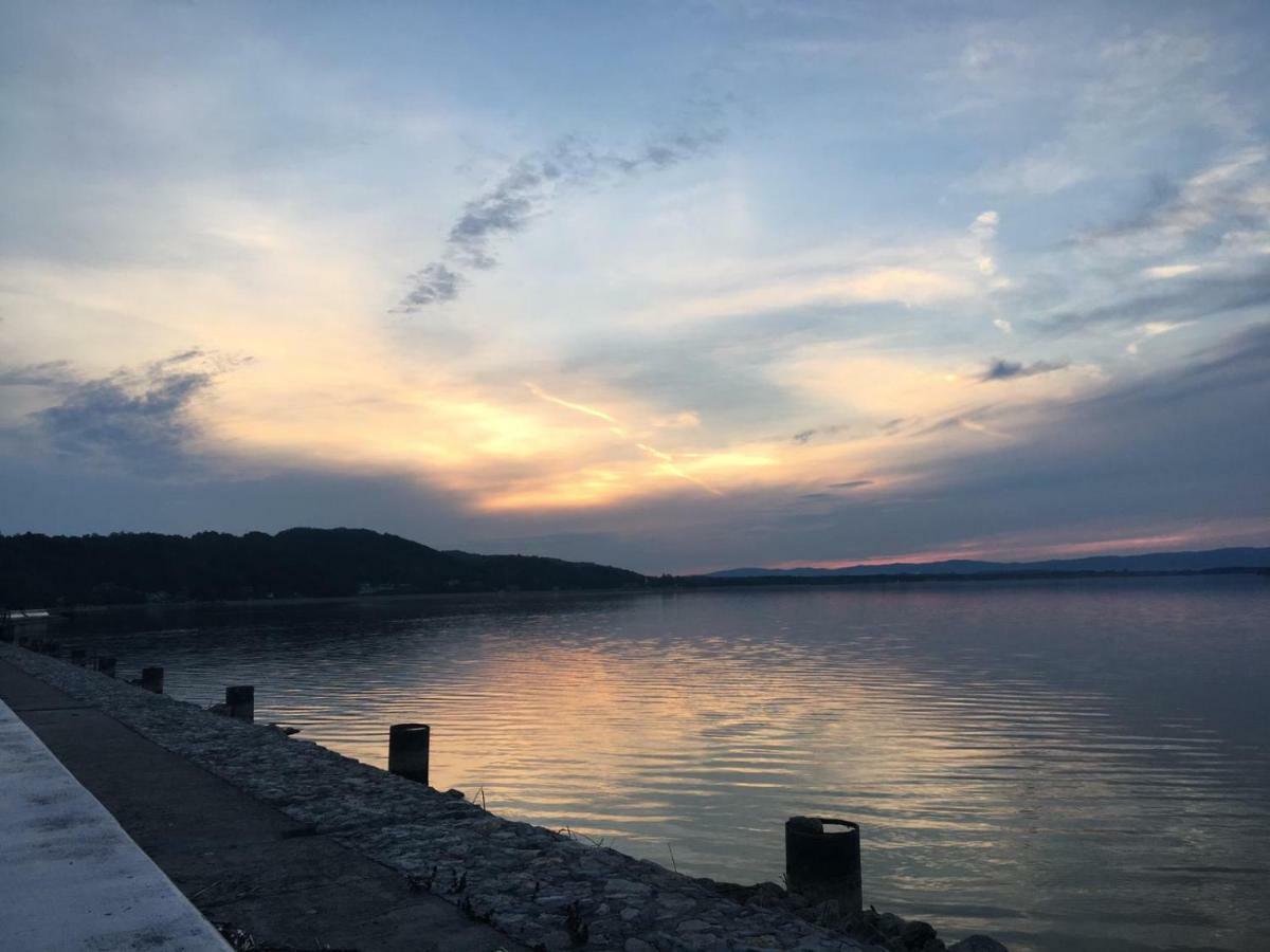 Apartmani Vidikovac Golubac Extérieur photo